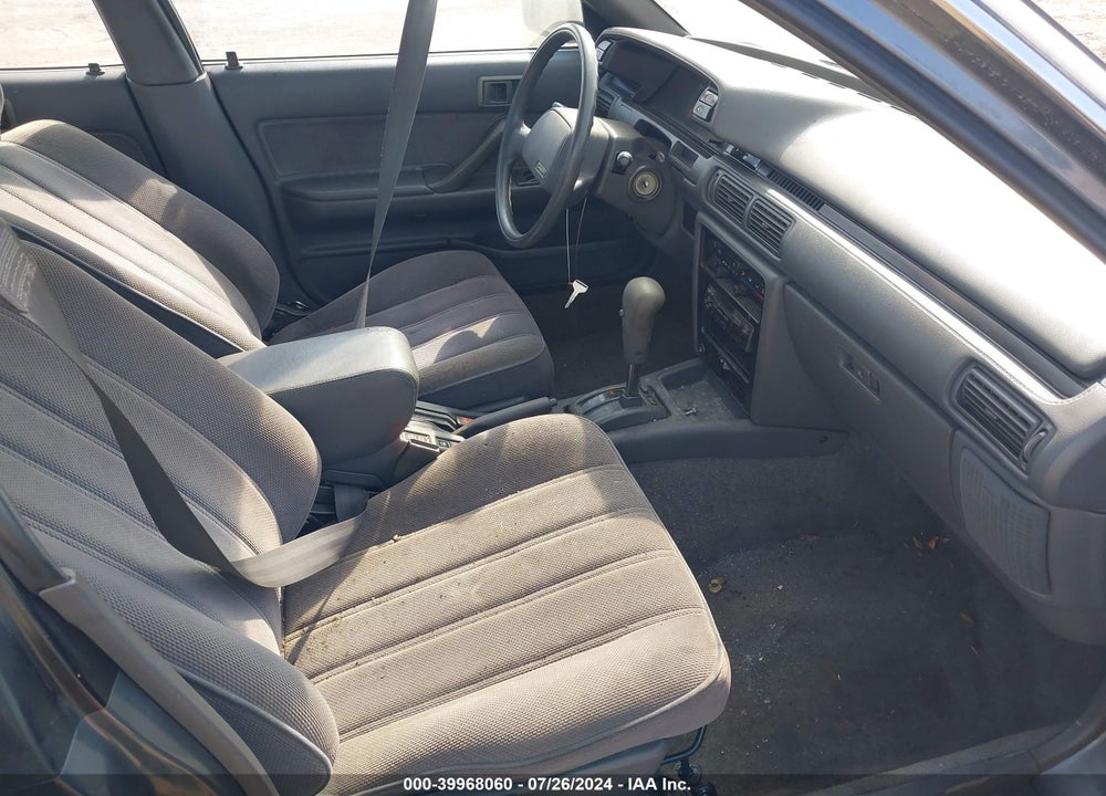 1991 TOYOTA CAMRY DLX VIN: 4T1SV21E2MU324657