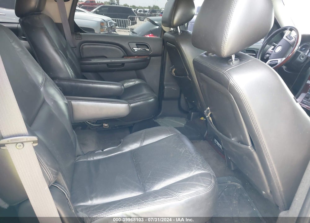2011 CADILLAC ESCALADE PREMIUM VIN: 1GYS3CEF9BR132634