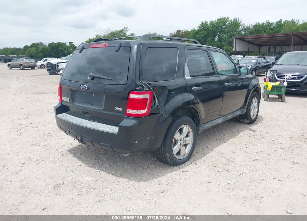 2010 FORD ESCAPE XLT VIN: 1FMCU0DG9AKD05989