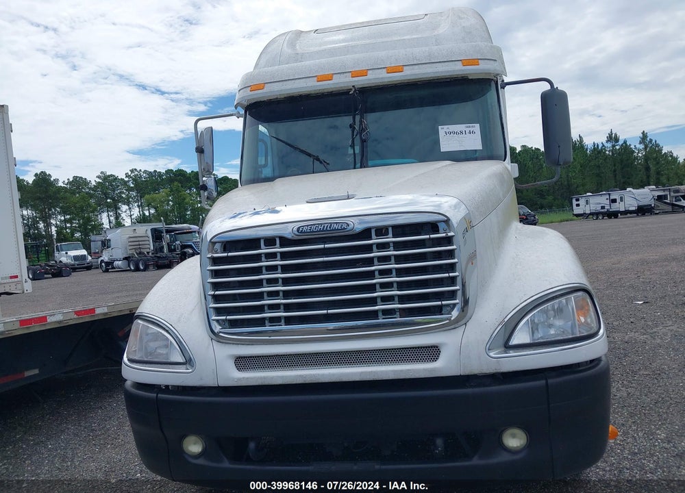 2002 FREIGHTLINER COLUMBIA COLUMBIA VIN: 1FUJA6CG32LJ02013