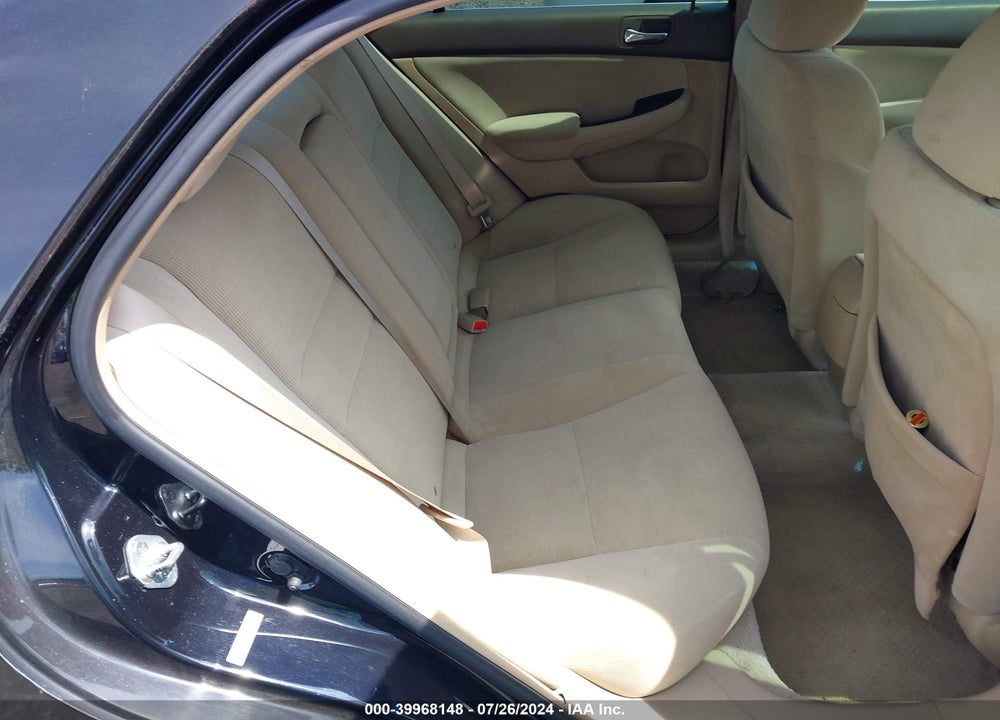 2007 HONDA ACCORD 2.4 LX VIN: 3HGCM56457G700600