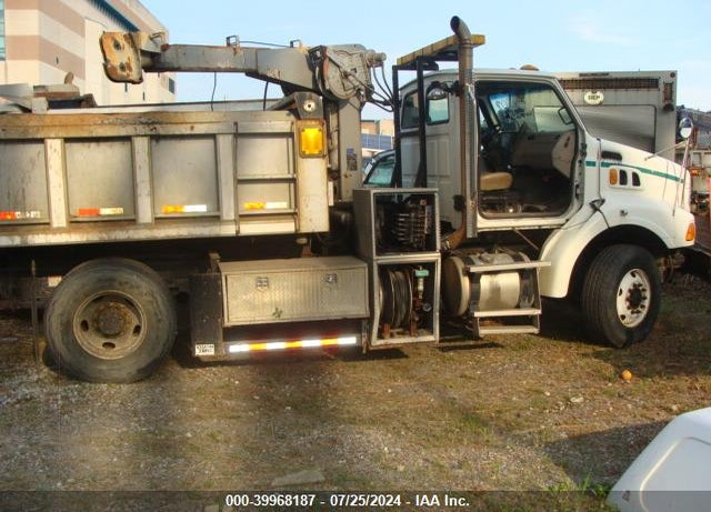 2008 STERLING TRUCK L 9500 VIN: 2FZAAZCVX8AZ51483