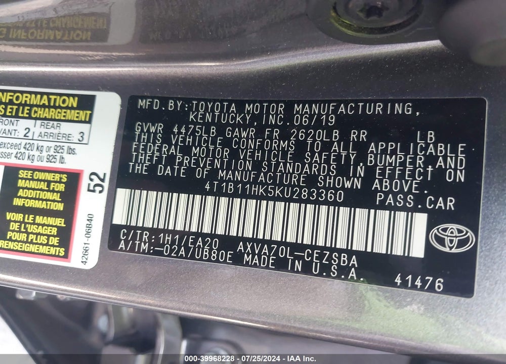 2019 TOYOTA CAMRY SE VIN: 4T1B11HK5KU283360