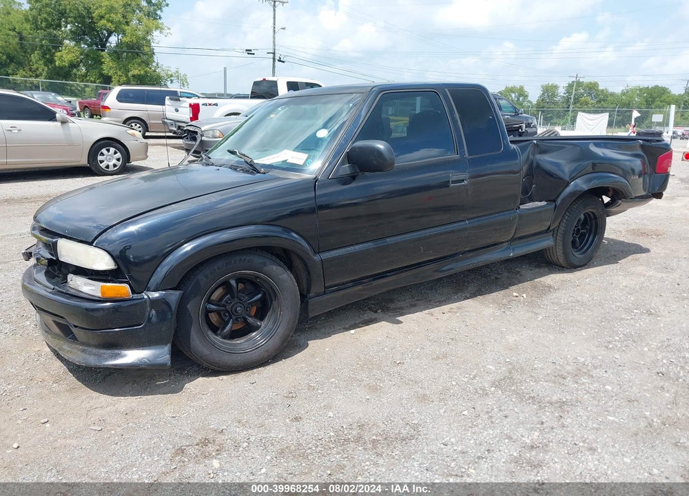 1999 CHEVROLET S-10 LS VIN: 1GCCS19W1X8204743