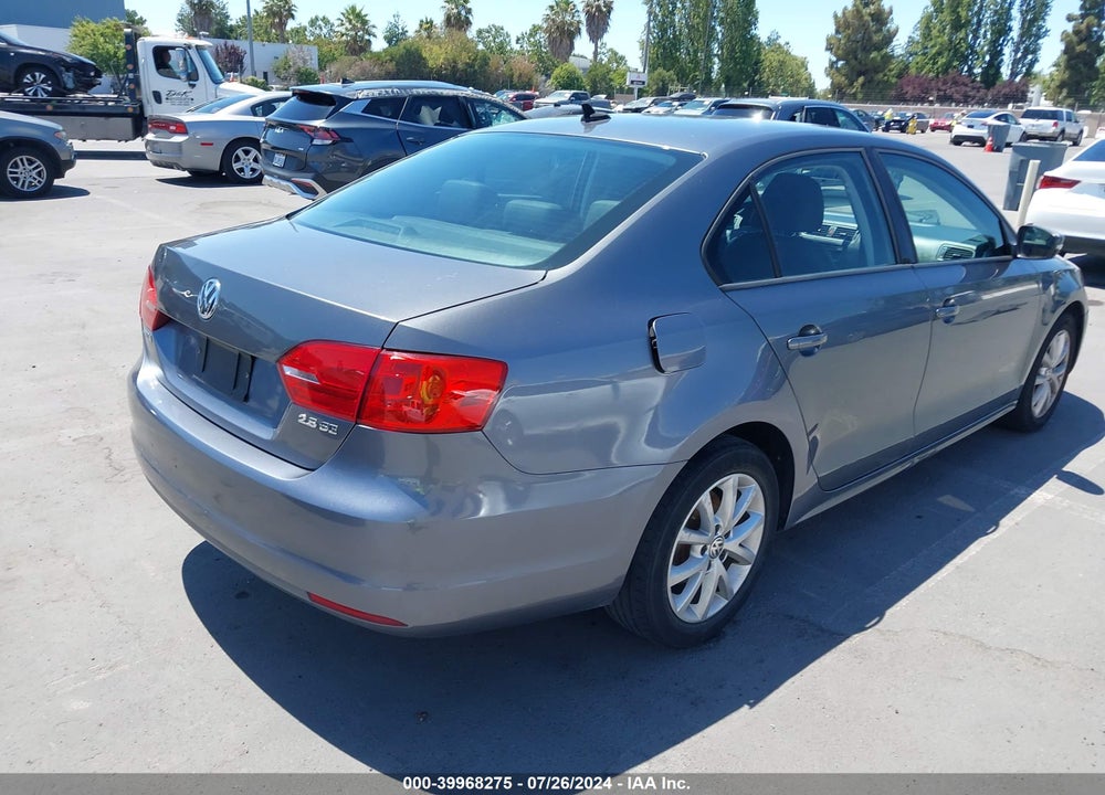 2012 VOLKSWAGEN JETTA 2.5L SE VIN: 3VWDP7AJ2CM317726