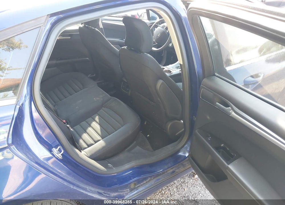 2015 FORD FUSION SE VIN: 3FA6P0H79FR262721