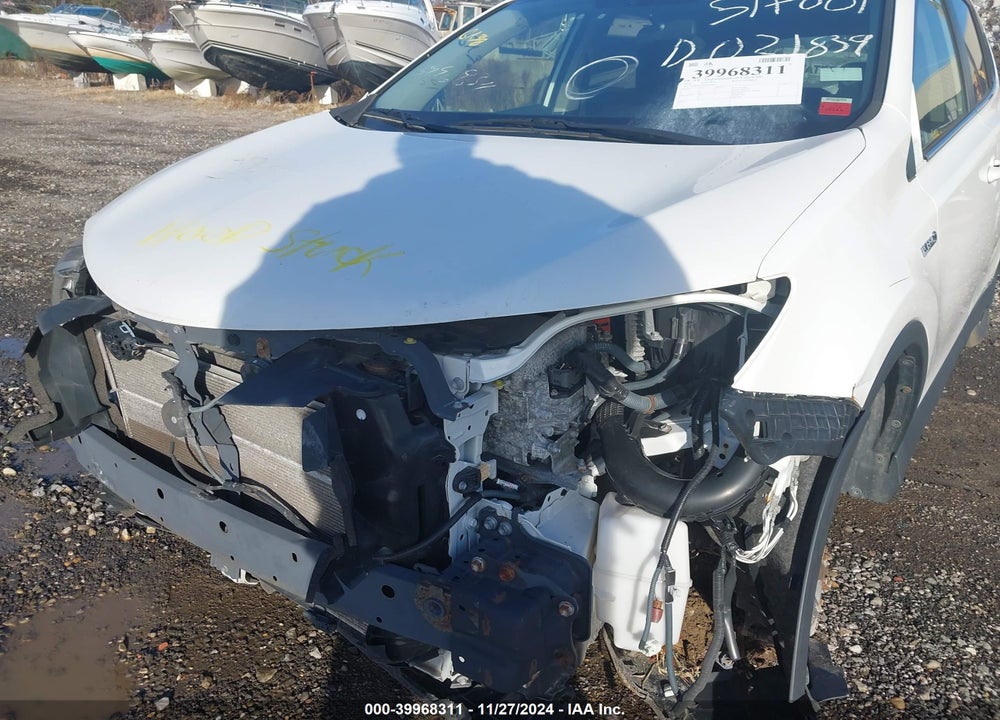 2016 TOYOTA RAV4 HYBRID XLE VIN: JTMRJREV8GD021839