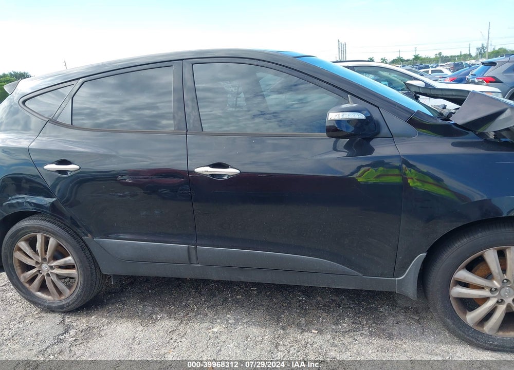 2013 HYUNDAI TUCSON LIMITED VIN: KM8JU3AC2DU600726