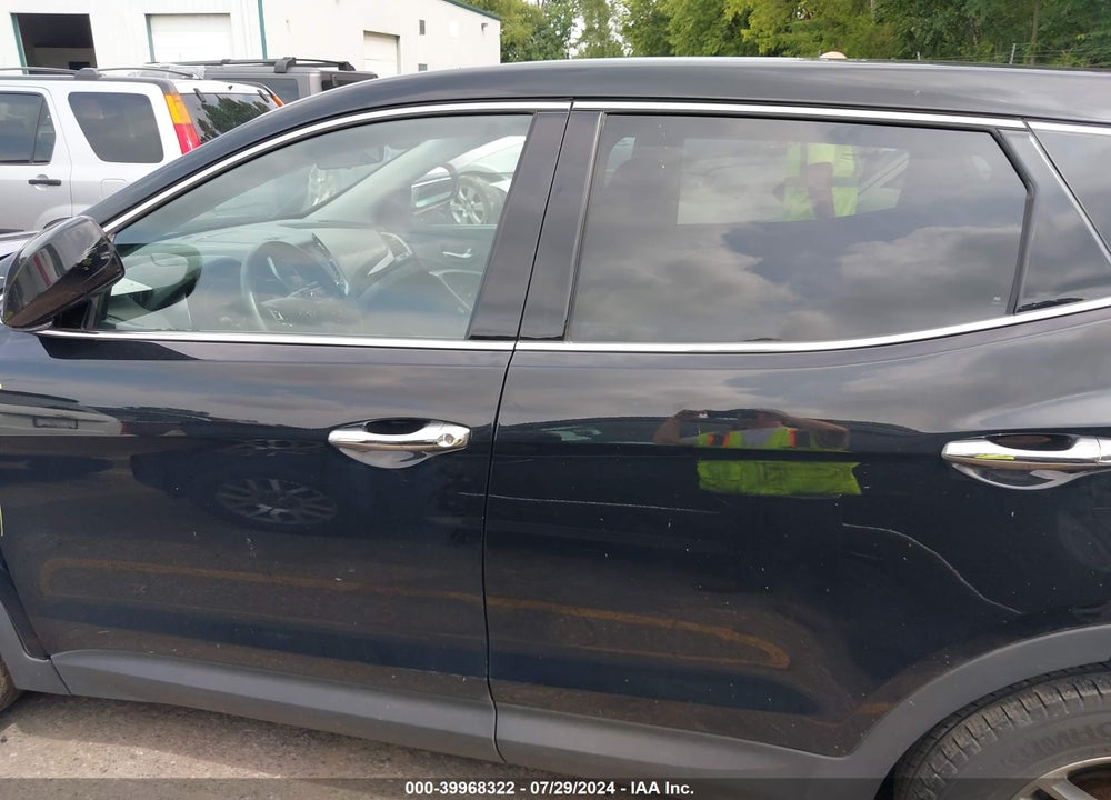 2018 HYUNDAI SANTA FE SPORT 2.4L VIN: 5XYZTDLB5JG568940