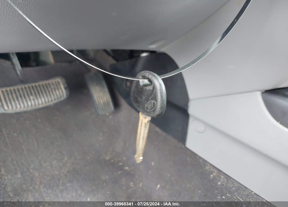 2010 HYUNDAI ELANTRA GLS VIN: KMHDU4AD0AU193500