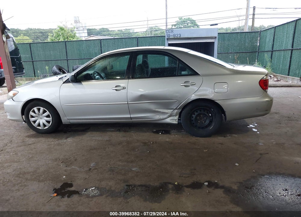 2005 TOYOTA CAMRY STD/ VIN: 4T1BE32K05U608378