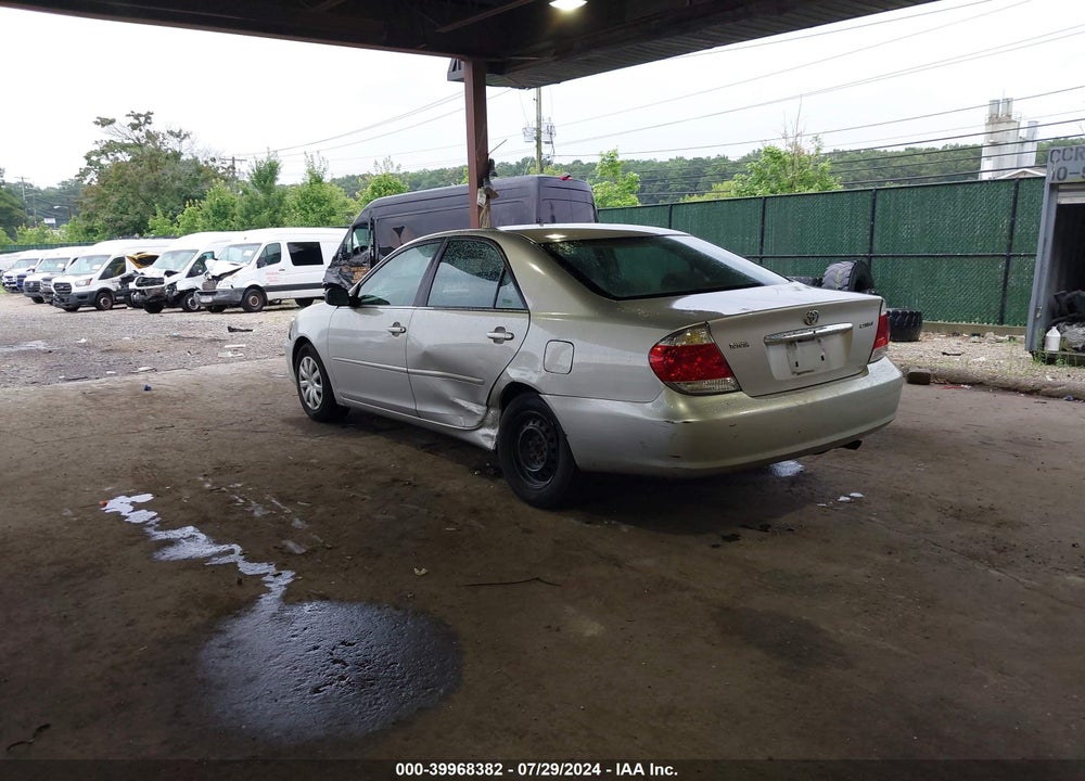 2005 TOYOTA CAMRY STD/ VIN: 4T1BE32K05U608378