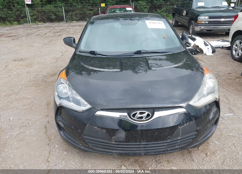 2013 HYUNDAI VELOSTER BASE W/GRAY VIN: KMHTC6AD6DU094128