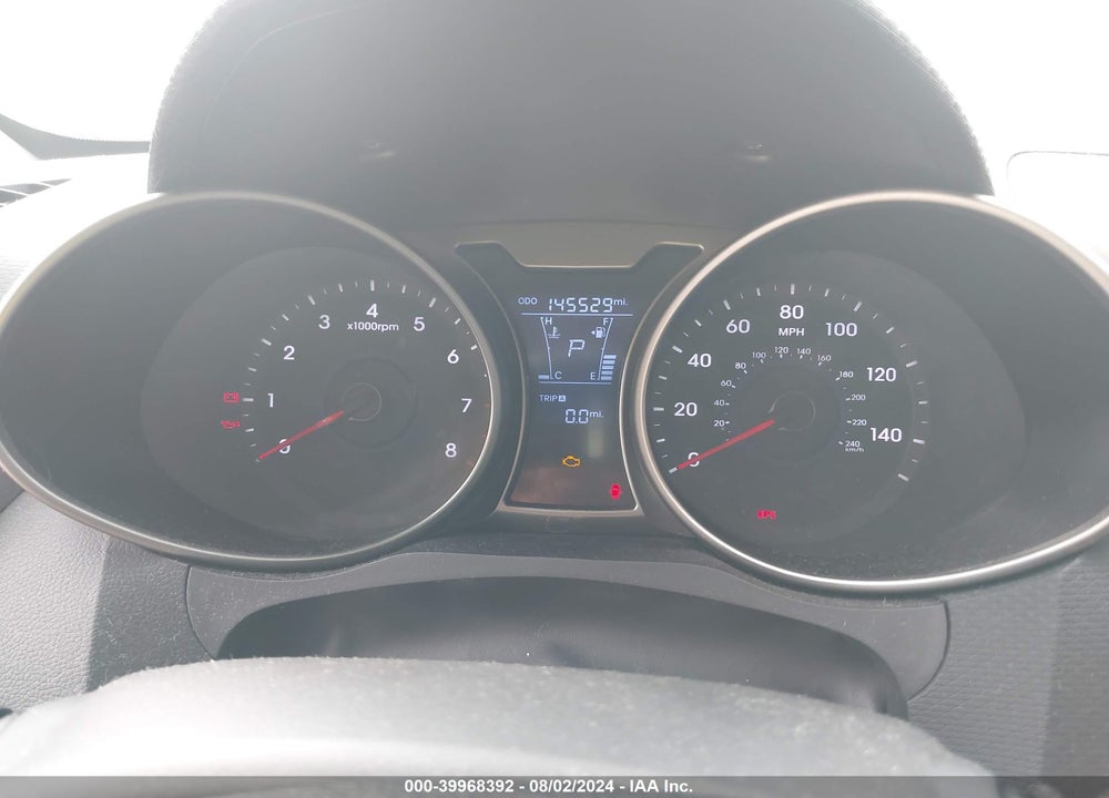 2013 HYUNDAI VELOSTER BASE W/GRAY VIN: KMHTC6AD6DU094128