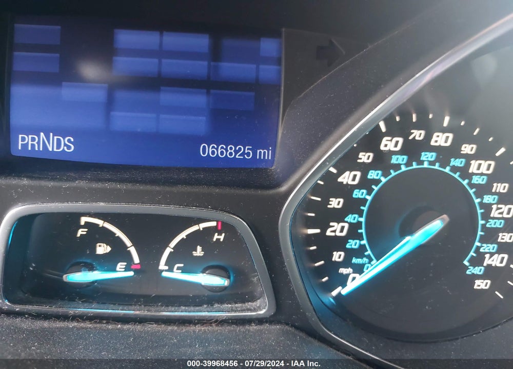 2013 FORD ESCAPE S VIN: 1FMCU0F77DUB45021