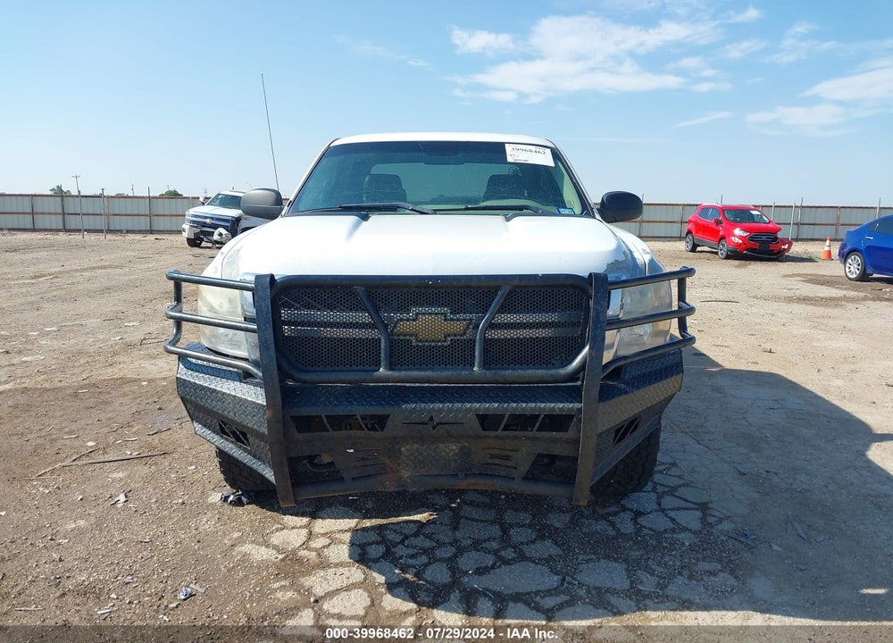 2011 CHEVROLET SILVERADO 2500HD WORK TRUCK VIN: 1GC1KVCGXBF241424
