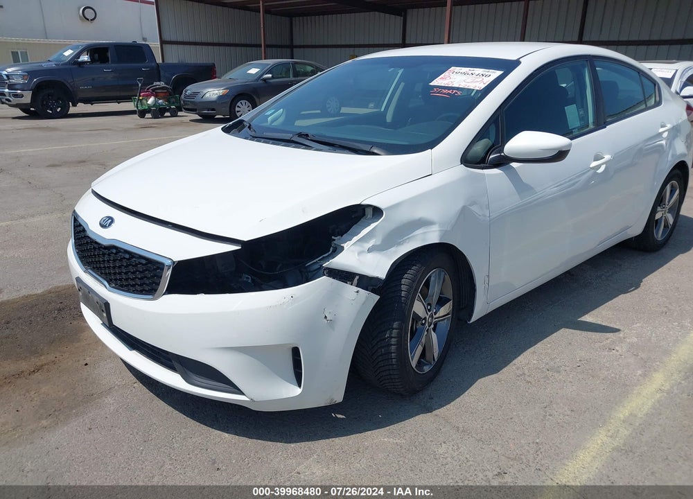 2018 KIA FORTE VIN: 3KPFL4A75JE278177