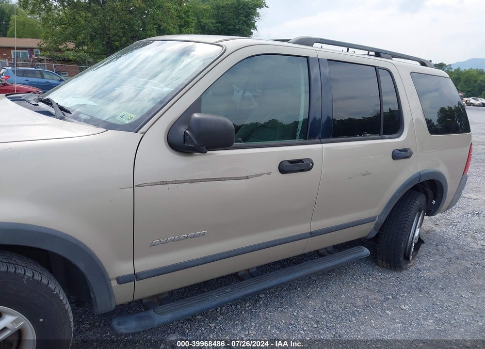 2004 FORD EXPLORER XLS VIN: 1FMZU72KX4UA60655