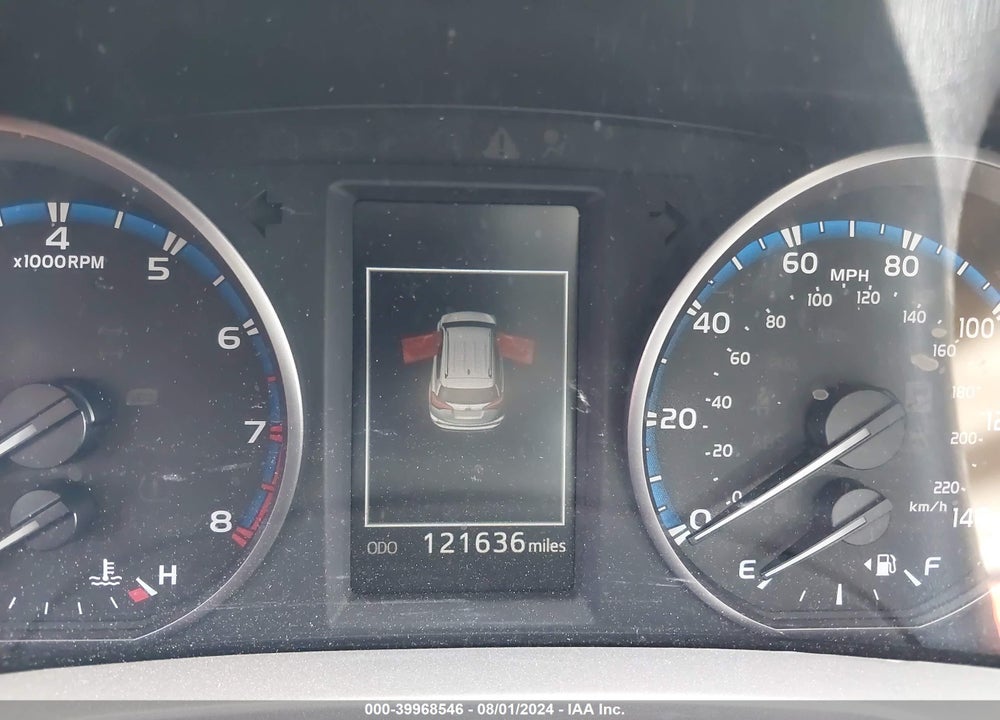 2017 TOYOTA RAV4 XLE VIN: 2T3RFREV7HW666438