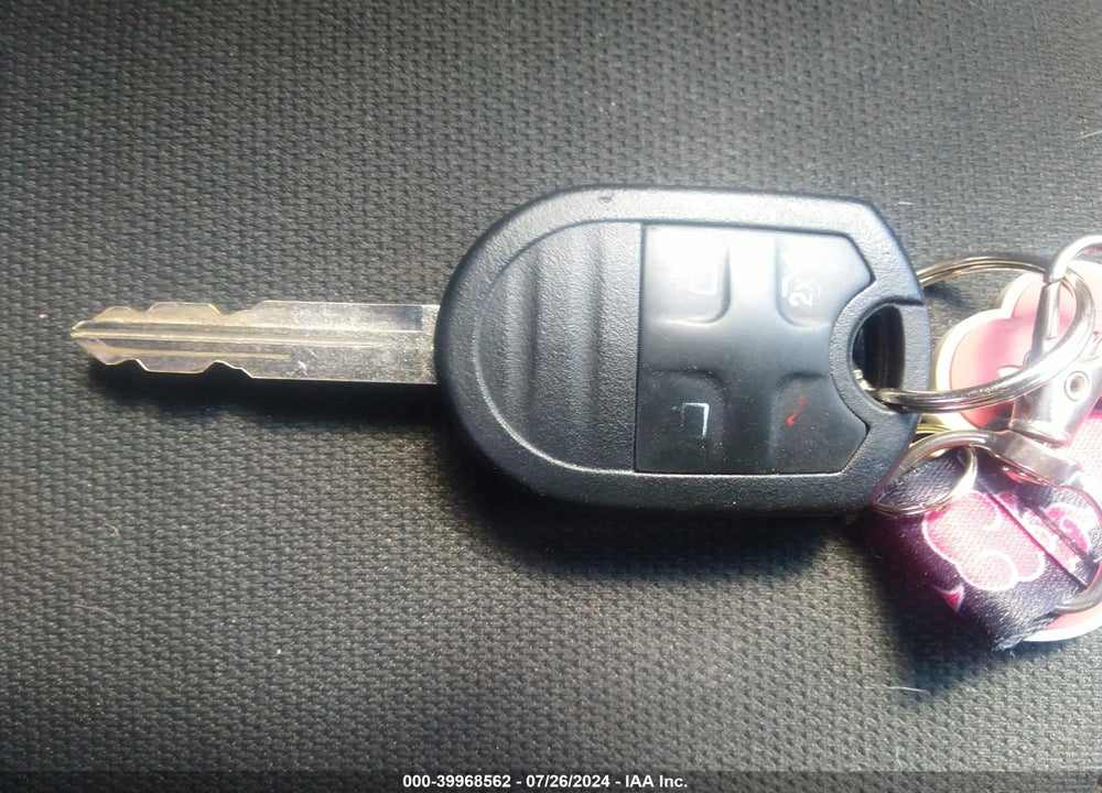 2009 FORD FOCUS SES VIN: 1FAHP36N69W177560