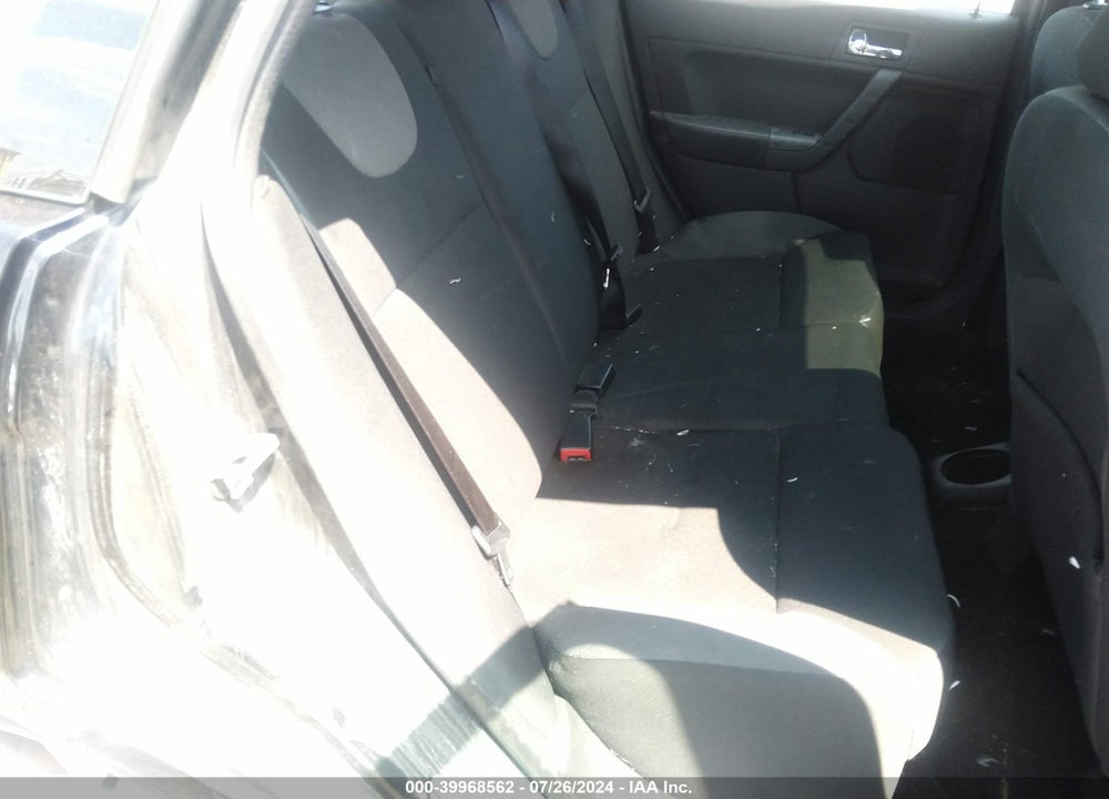2009 FORD FOCUS SES VIN: 1FAHP36N69W177560
