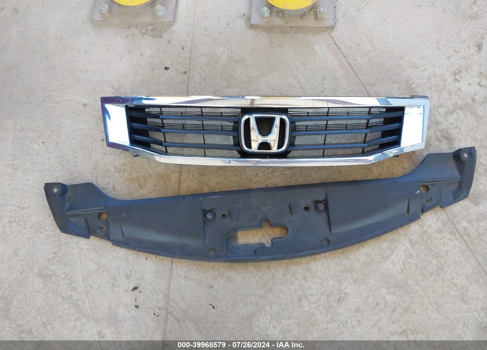 2008 HONDA ACCORD 2.4 EX-L VIN: JHMCP26888C064393
