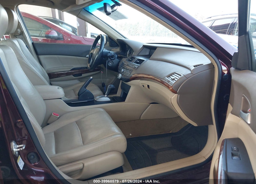 2008 HONDA ACCORD 2.4 EX-L VIN: JHMCP26888C064393