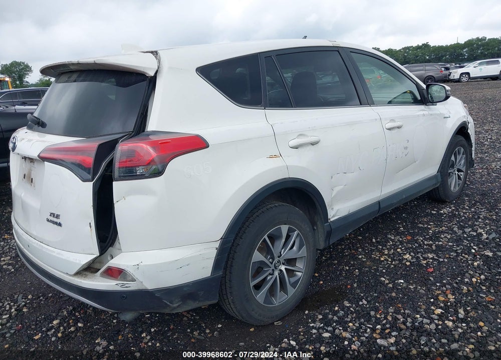2016 TOYOTA RAV4 HYBRID XLE VIN: JTMRJREV6GD032631