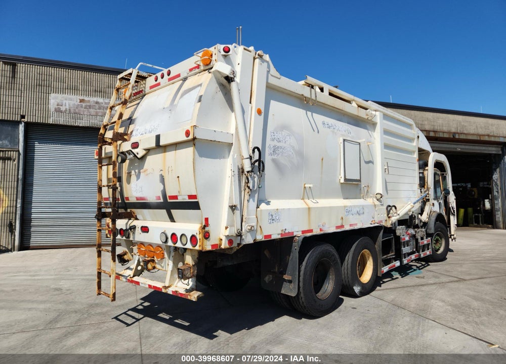 2016 MACK 600 MRU600 VIN: 1M2AV02C9GM014944