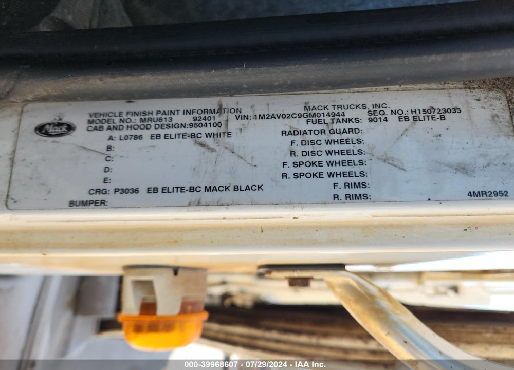 2016 MACK 600 MRU600 VIN: 1M2AV02C9GM014944