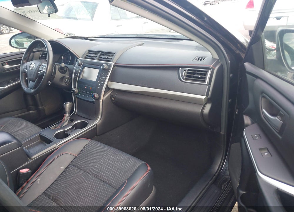 2015 TOYOTA CAMRY SE VIN: 4T1BF1FK6FU891544