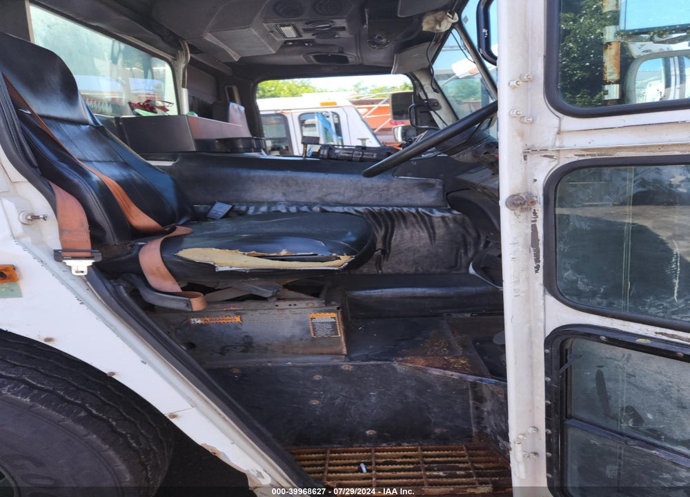 2012 MACK 600 LEU600 VIN: 1M2AU02C9CM006145