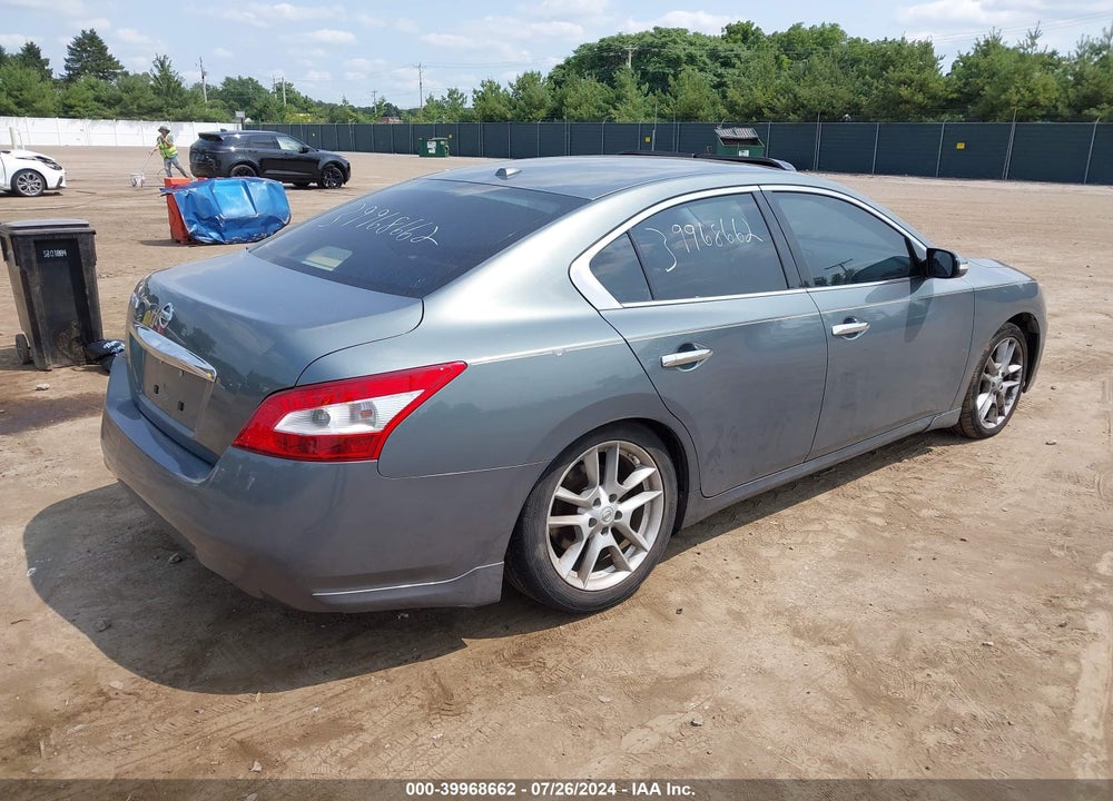 2010 NISSAN MAXIMA VIN: 1N4AA5AP8AC858283