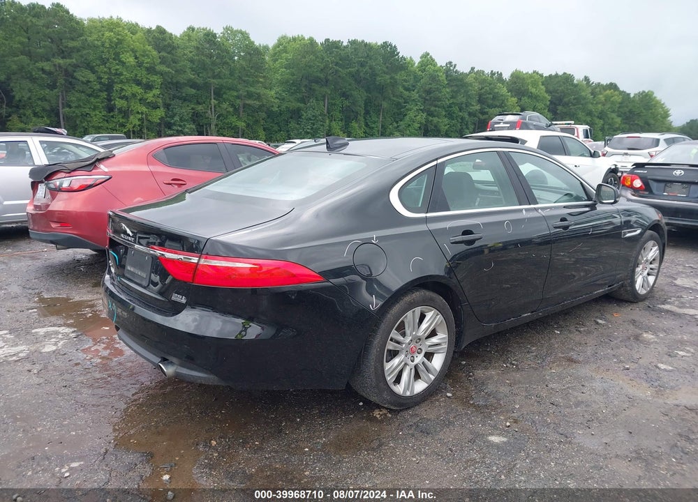 2017 JAGUAR XF 35T PREMIUM VIN: SAJBJ4BV7HCY41332