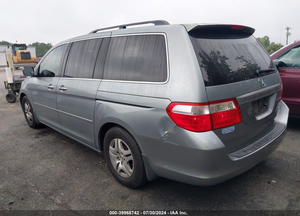 2005 HONDA ODYSSEY EX-L VIN: 5FNRL38605B132032
