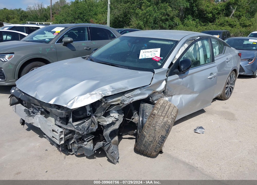 2022 NISSAN ALTIMA SR FWD VIN: 1N4BL4CV2NN353757