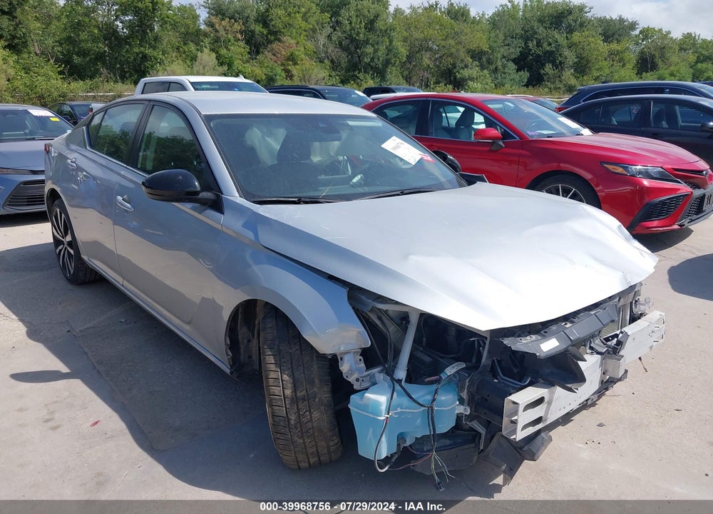 2022 NISSAN ALTIMA SR FWD VIN: 1N4BL4CV2NN353757
