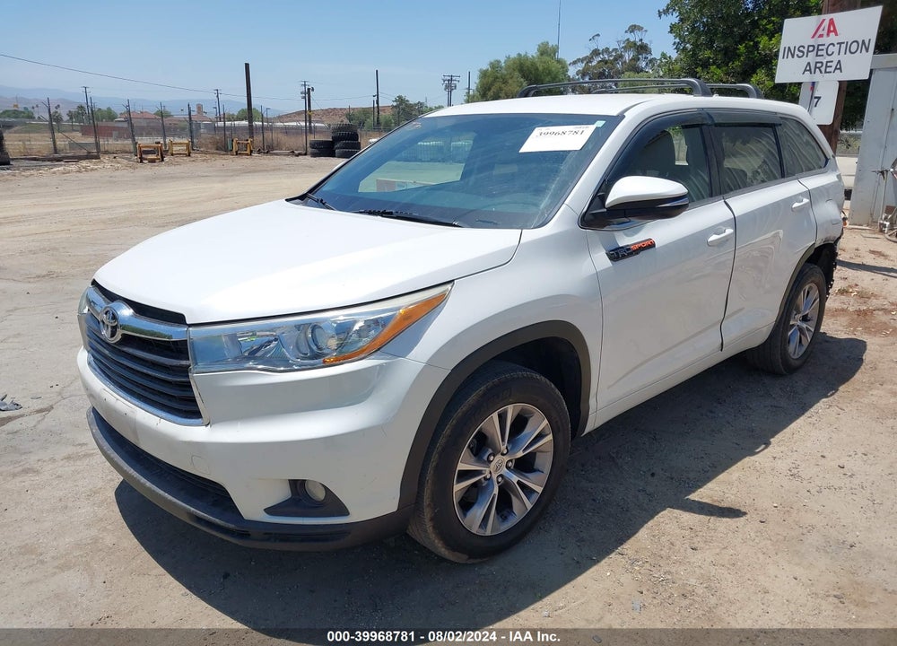 2015 TOYOTA HIGHLANDER LE PLUS V6 VIN: 5TDZKRFH7FS103554