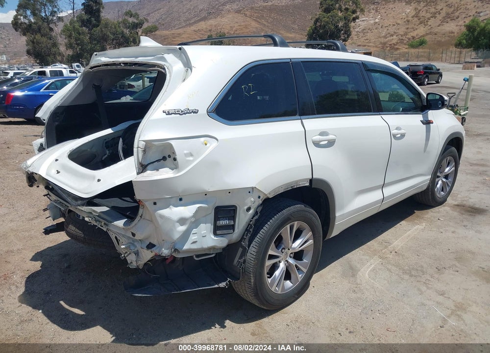 2015 TOYOTA HIGHLANDER LE PLUS V6 VIN: 5TDZKRFH7FS103554