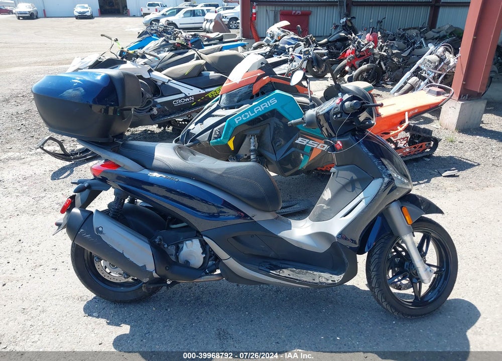 2014 PIAGGIO BV 350 VIN: ZAPM690T6E5002388