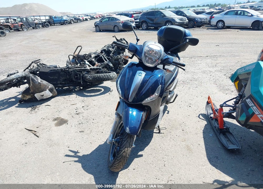 2014 PIAGGIO BV 350 VIN: ZAPM690T6E5002388