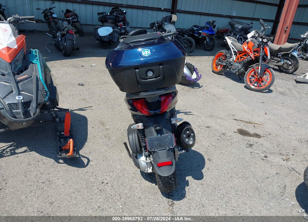 2014 PIAGGIO BV 350 VIN: ZAPM690T6E5002388