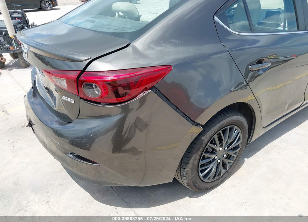 2014 MAZDA 3 S GRAND TOURING VIN: JM1BM1W34E1204239