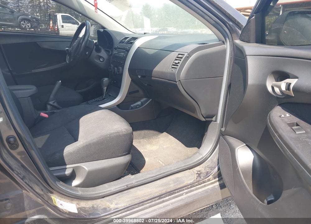 2009 TOYOTA COROLLA S VIN: 1NXBU40EX9Z135553
