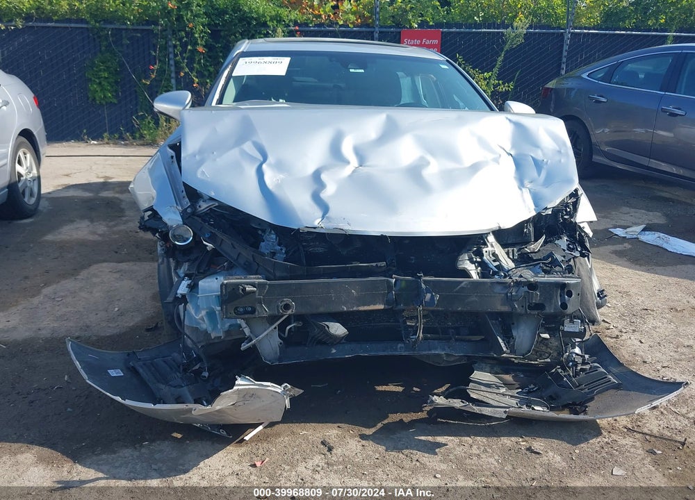 2018 LEXUS ES 350 VIN: 58ABK1GG3JU081408