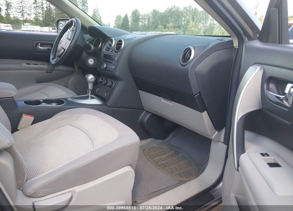 2010 NISSAN ROGUE SL VIN: JN8AS5MV8AW131388