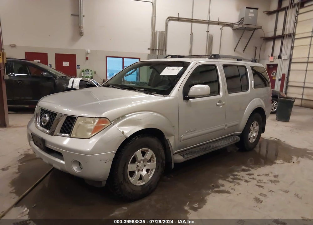 2005 NISSAN PATHFINDER SE OFF ROAD VIN: 5N1AR18U15C717788