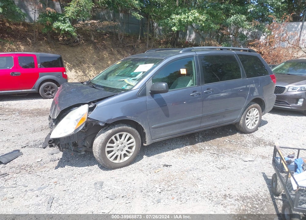 2008 TOYOTA SIENNA LE VIN: 5TDBK23C88S021000
