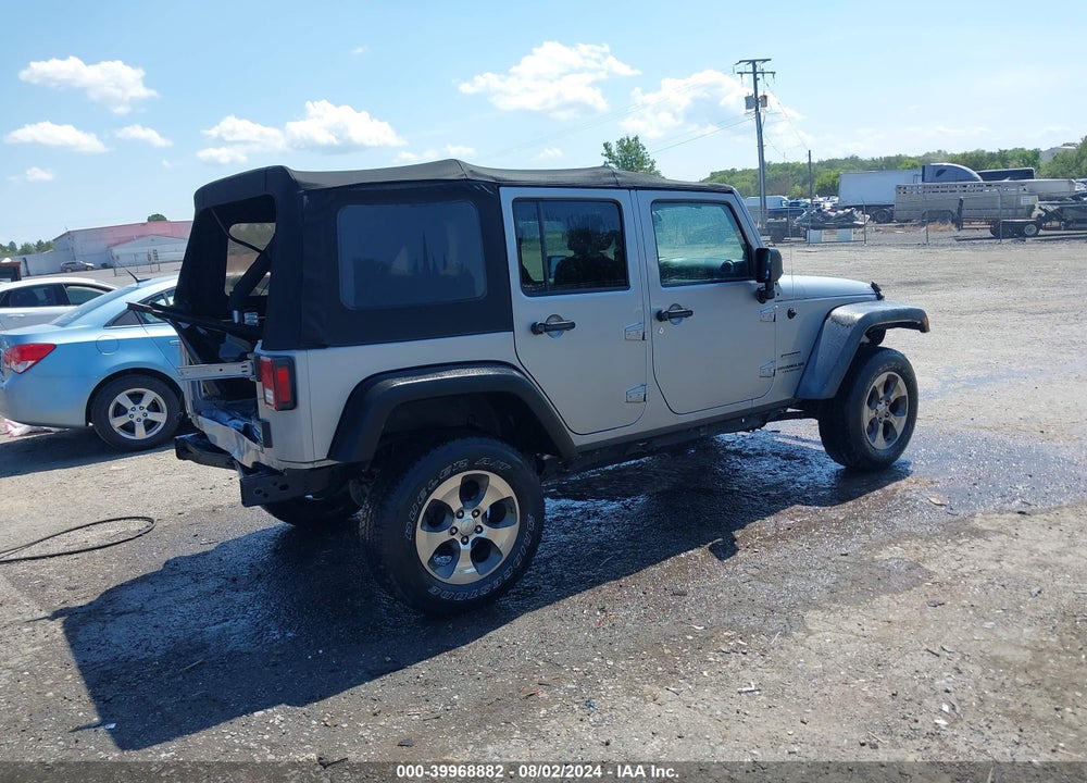 2014 JEEP WRANGLER UNLIMITED SPORT VIN: 1C4BJWDG9EL116111
