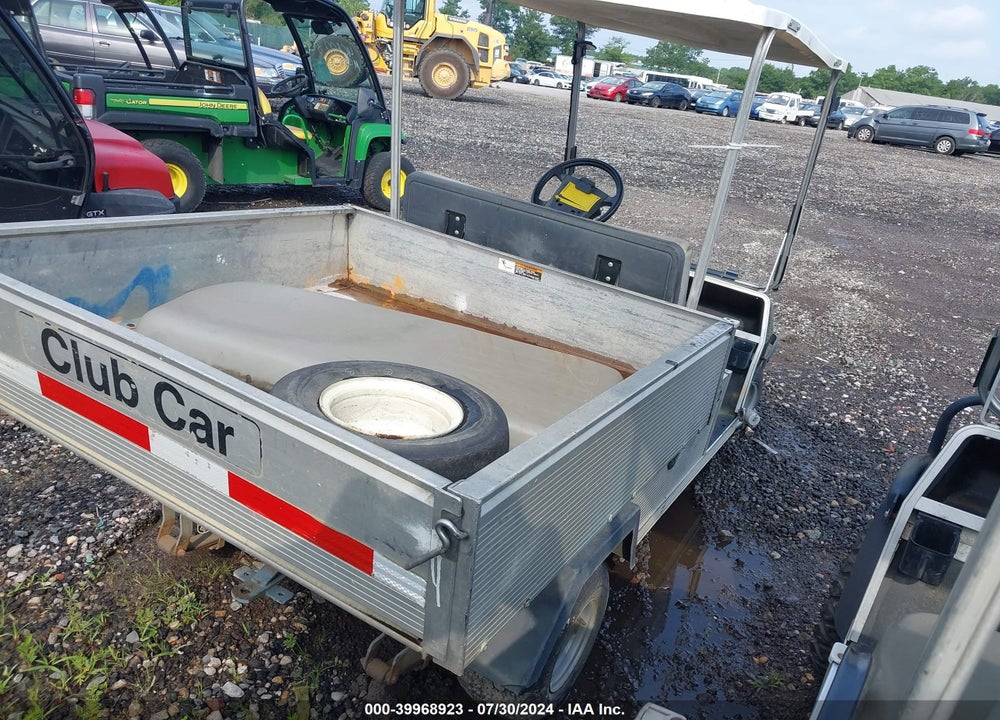 2010 CLUB CAR GOLF CART VIN: RG1024-106439